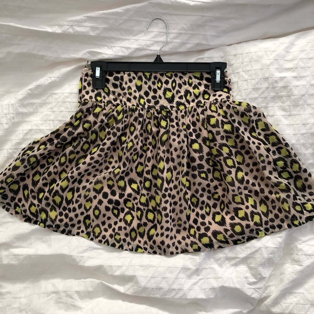 H&M Leopard Print Mini Skirt NWOT